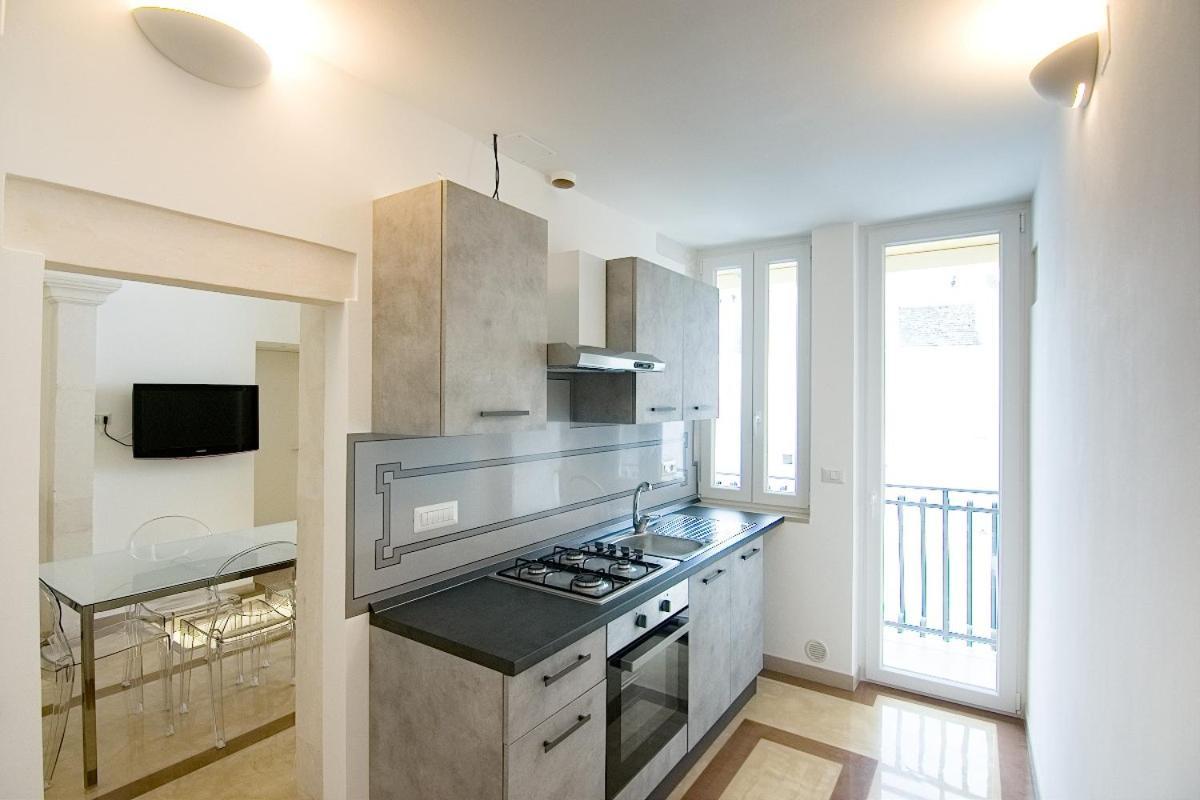 Appartamento Palazzo Ancona Martina Franca Eksteriør bilde